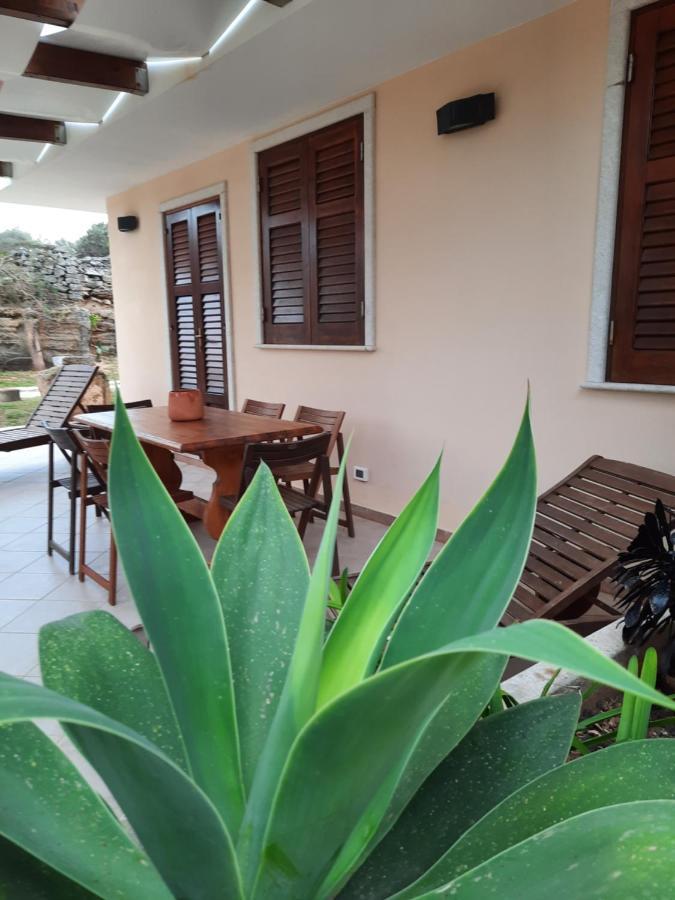 Villa Oblo Фавиняна Екстериор снимка