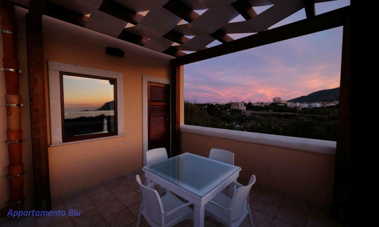 Villa Oblo Фавиняна Екстериор снимка